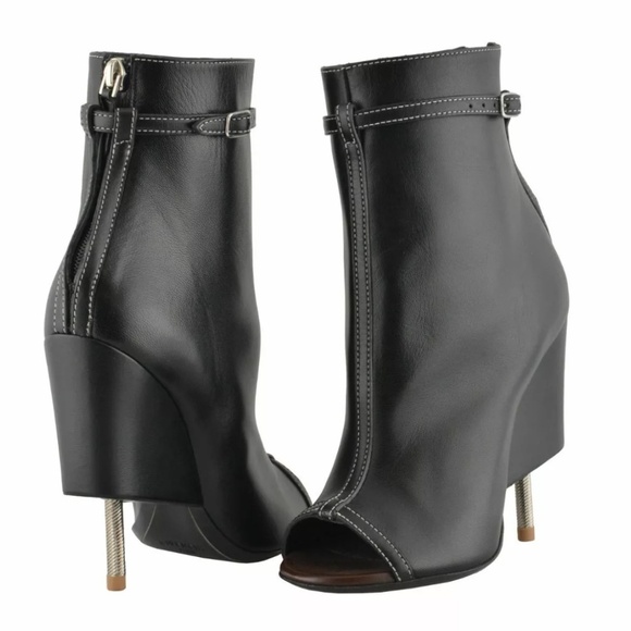 Givenchy Women's Black High Heel Open Toe Ankle Boots Shoes Sz 8.5 - Picture 1 of 11